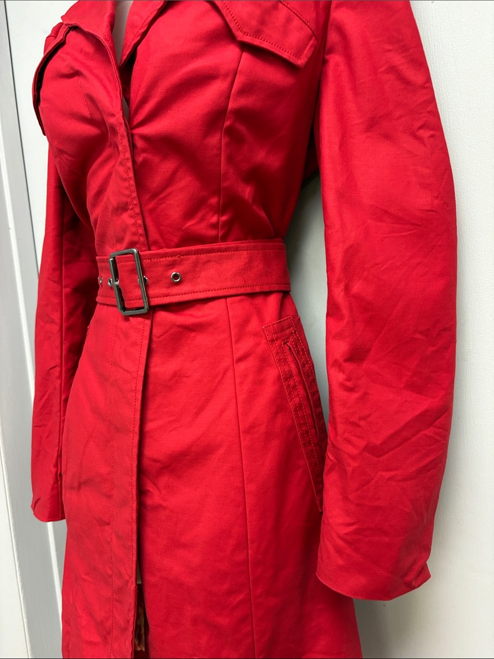 Kenneth Cole New York Red Belted Trench Coat Jacket Size M - Picture 3 of 13